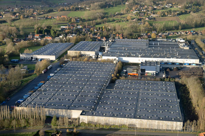 PHOTOVOLTAIC SOLAR PANELS AW
